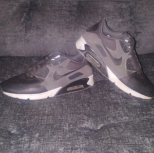 Mens Nike Air Max Tennis Shoes